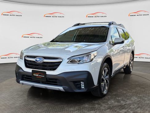 Used 2022 Subaru Outback Limited AWD/4WD image 1