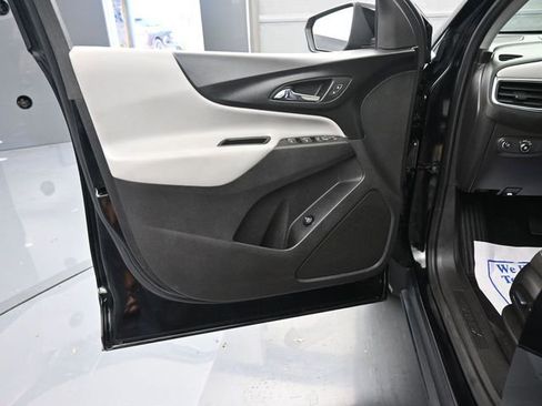 Used 2024 Chevrolet Equinox LT image 11