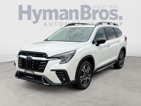 Certified 2024 Subaru Ascent Touring AWD/4WD image 8