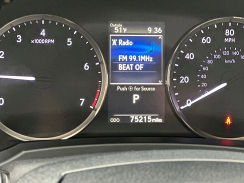 Used 2017 Lexus IS 300 AWD image 24