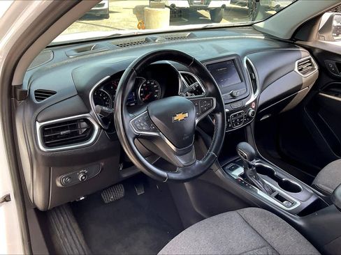 Used 2024 Chevrolet Equinox LT image 17