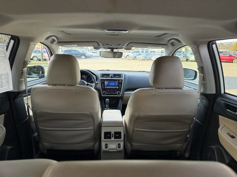 Used 2018 Subaru Outback 2.5i Limited image 5