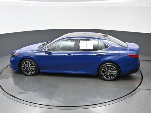 Used 2026 Toyota Camry XLE w/ Premium Plus Package AWD/4WD image 39