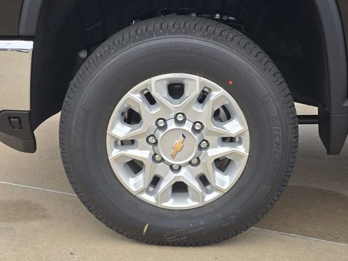 New 2026 Chevrolet Silverado 2500 LTZ w/ LTZ Premium Package image 35