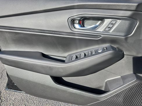 Used 2025 Honda Accord Sport image 24