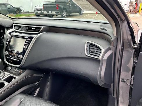 Certified 2023 Nissan Murano Platinum image 17