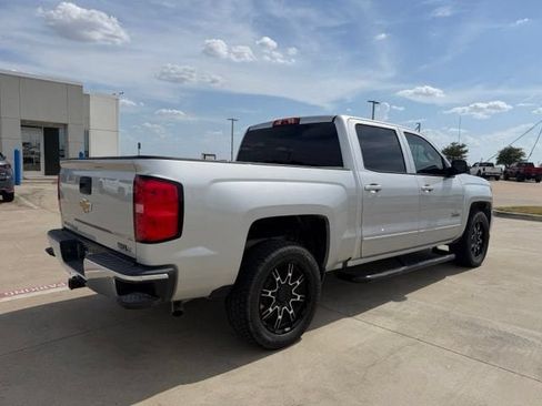Used 2018 Chevrolet Silverado 1500 LT w/ Texas Edition RWD image 7