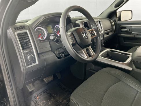 Used 2022 RAM 1500 Classic Warlock image 9