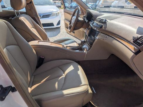 Used 2007 Mercedes-Benz E 350 Sedan w/ Premium Pkg 1 image 13