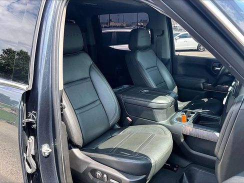 Used 2022 GMC Sierra 1500 Denali w/ Denali Reserve Package AWD/4WD image 9