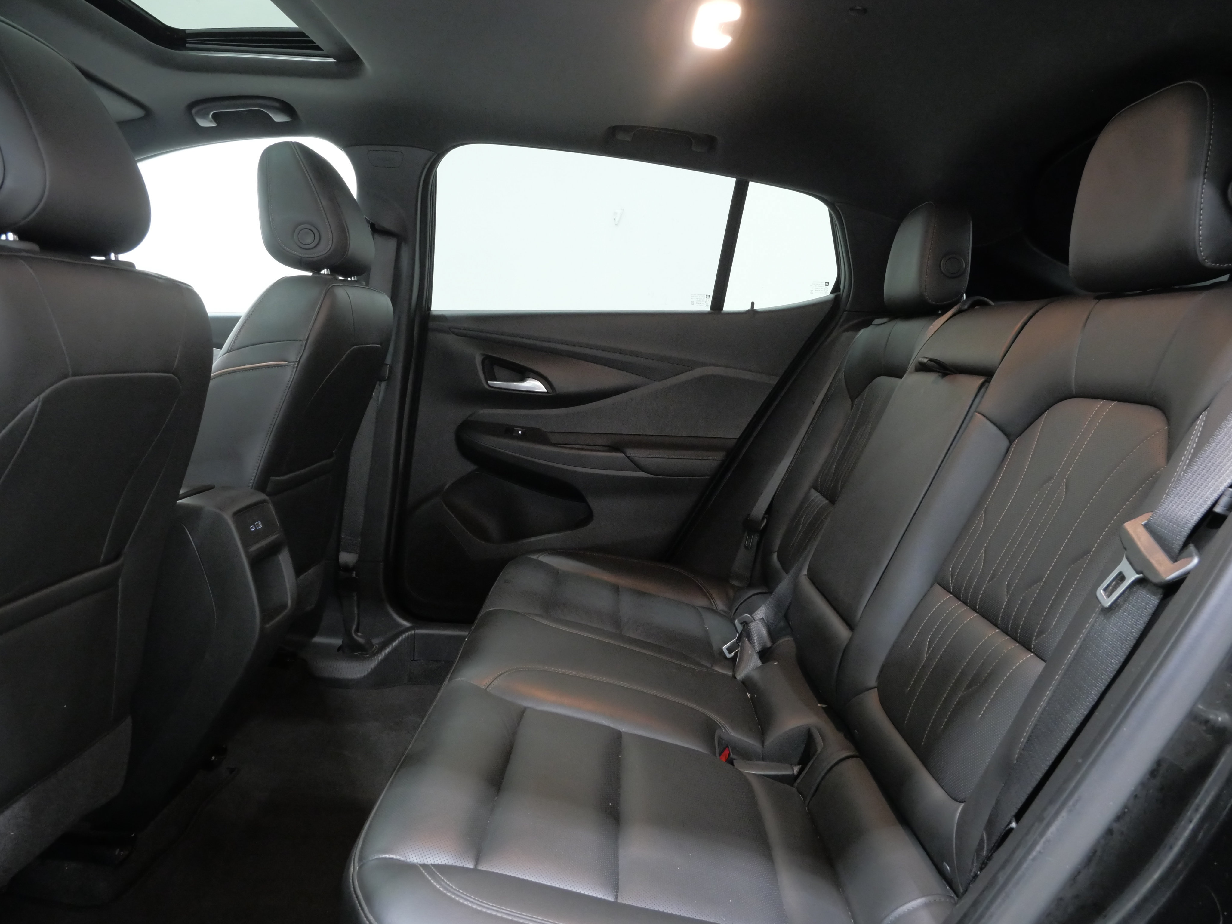 Used 2024 Buick Envista Sport Touring FWD image 23