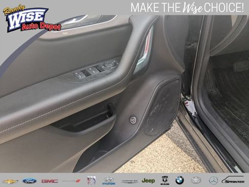 Used 2021 Chevrolet Blazer LT FWD image 10