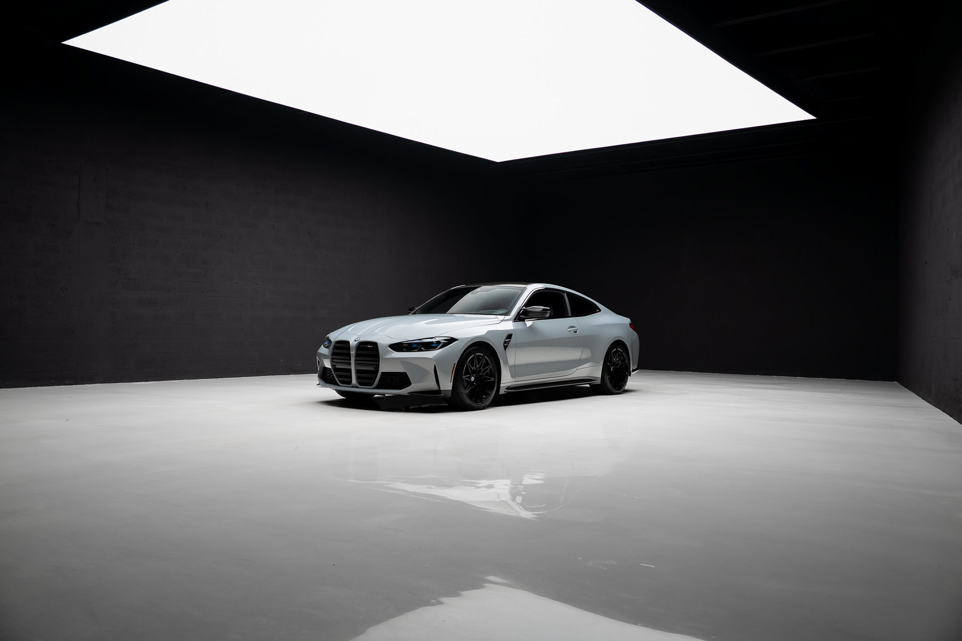Used 2021 BMW M4 Coupe w/ Executive Package RWD image 85