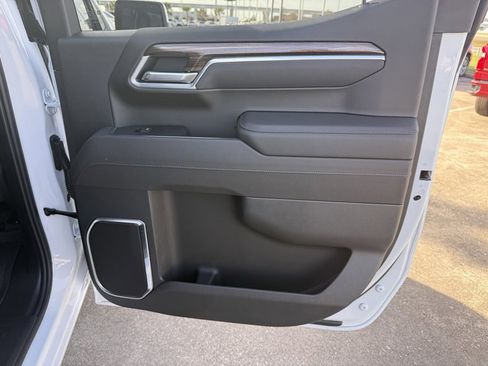 New 2026 Chevrolet Silverado 1500 LT w/ Texas Edition Plus image 40
