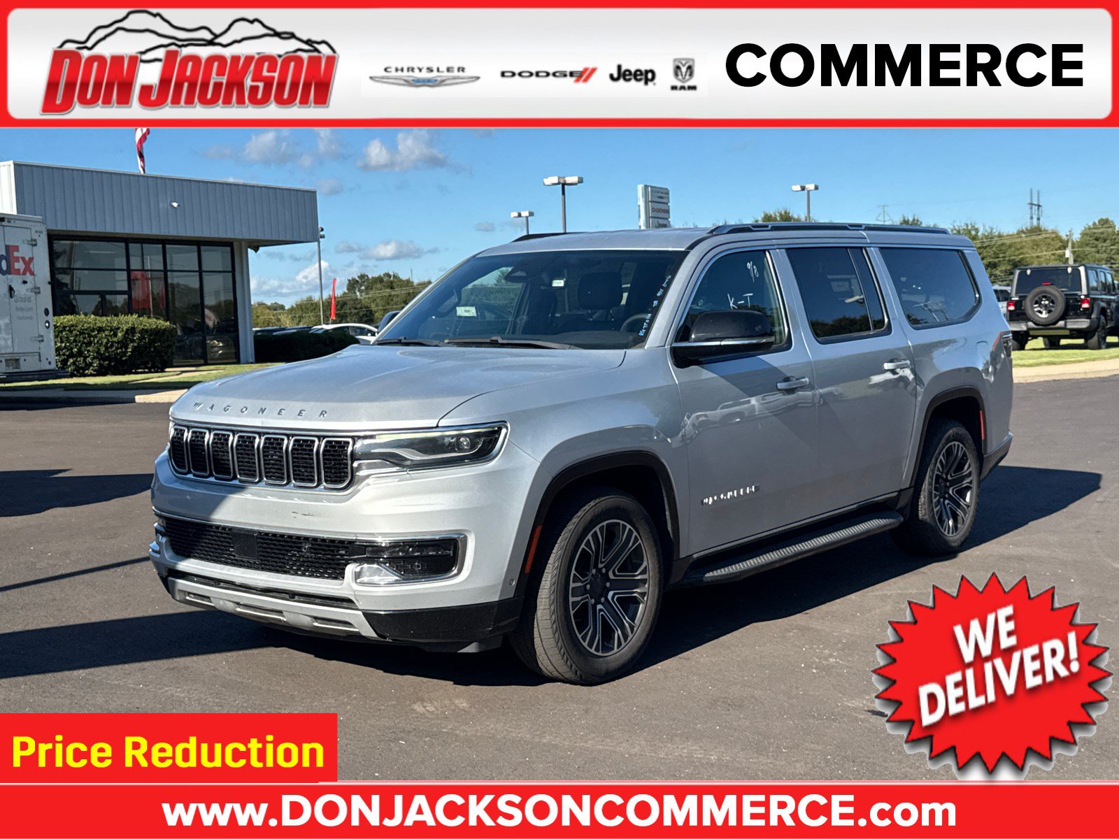 Used 2024 Jeep Wagoneer L Series II w/ Flexible Seating Group AWD/4WD image 1