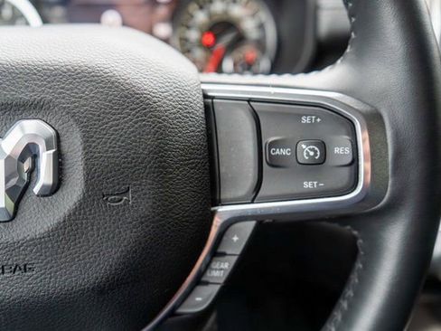 Used 2022 RAM 1500 Laramie AWD/4WD image 28