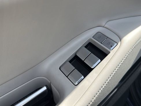Used 2025 Lincoln Navigator Reserve AWD/4WD image 29