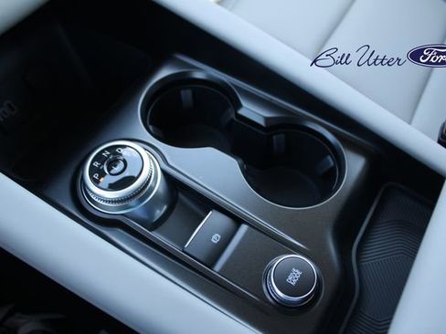 New 2026 Ford Explorer Active image 13