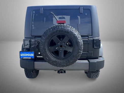 Used 2016 Jeep Wrangler Sport image 6