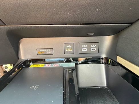 New 2026 Toyota Camry XSE AWD/4WD image 31