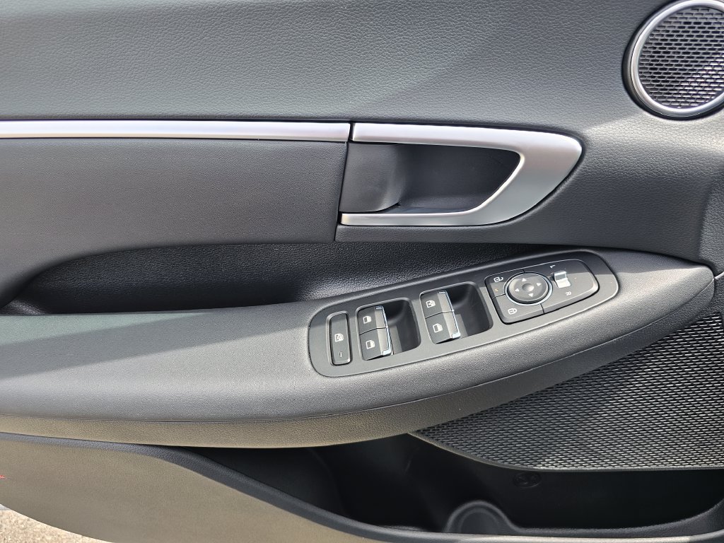 New 2026 Hyundai Sonata Blue FWD image 20