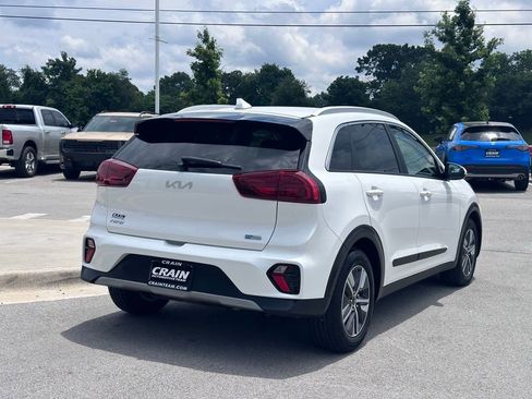 Certified 2022 Kia Niro EX FWD image 7
