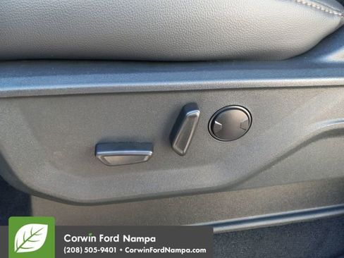 New 2026 Ford F250 Lariat w/ Black Appearance Package image 12