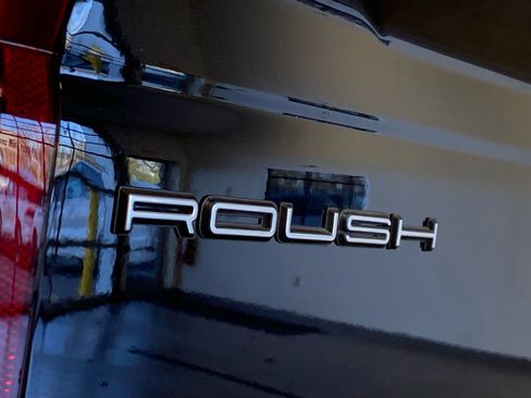 New 2026 Ford F250 Lariat w/ Black Appearance Package image 7