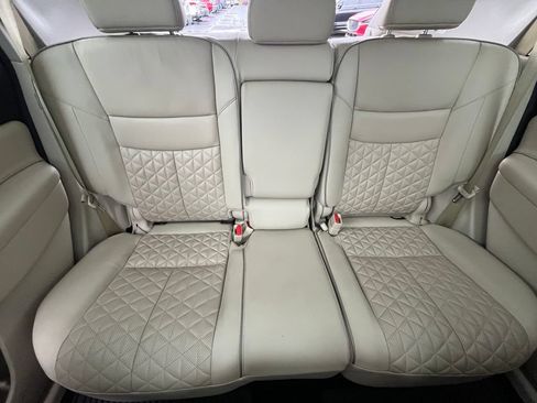 Used 2019 Nissan Murano Platinum w/ Cargo Package AWD/4WD image 27