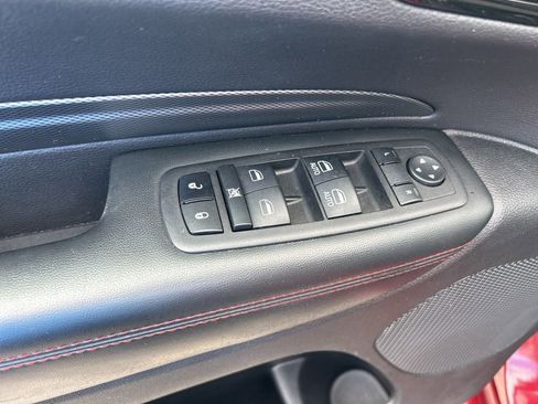 Used 2023 Dodge Durango GT image 35