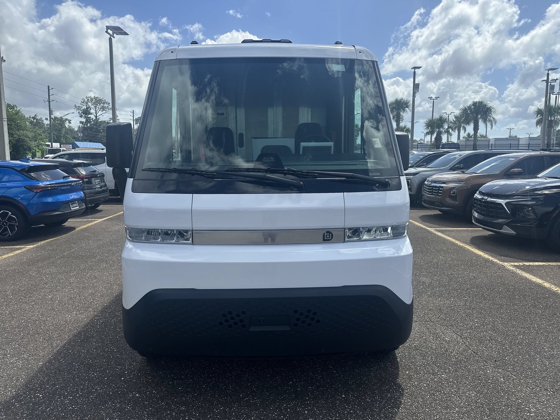 Used 2024 Chevrolet Brightdrop 600 w/ Commercial Equipment Package AWD/4WD image 3
