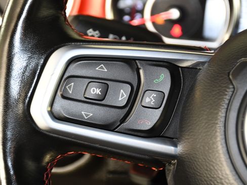 Used 2020 Jeep Gladiator Rubicon w/ LED Lighting Group AWD/4WD image 22