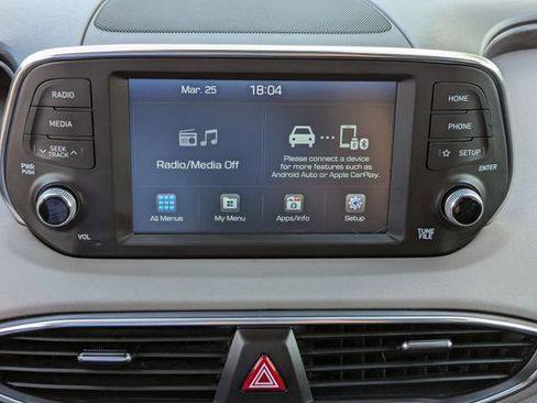 Used 2020 Hyundai Santa Fe SE image 22