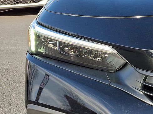 Certified 2023 Honda Civic Sport image 9