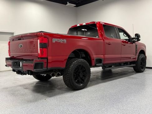 Used 2025 Ford F250 Lariat w/ Black Appearance Package AWD/4WD image 9
