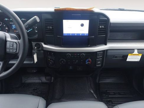 New 2026 Ford F250 XL w/ XL Chrome Package AWD/4WD image 11