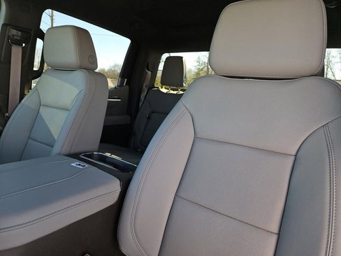 New 2026 Chevrolet Silverado 1500 LTZ w/ Z71 Off-Road Package image 23