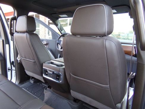 Used 2025 GMC Sierra 1500 Denali AWD/4WD image 27