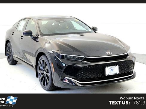 New 2026 Toyota Crown AWD/4WD image 1