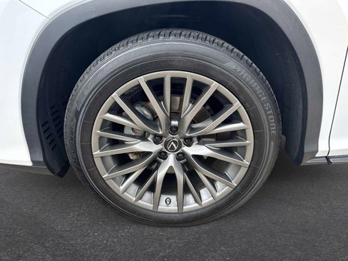 Used 2022 Lexus RX 350 F Sport w/ Accessory Package AWD/4WD image 10