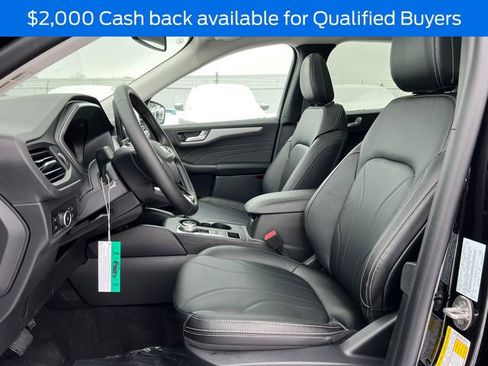 New 2026 Ford Escape Platinum w/ Premium Technology Package image 5