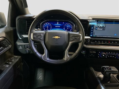 Used 2024 Chevrolet Silverado 1500 LTZ w/ LTZ Premium Package image 24
