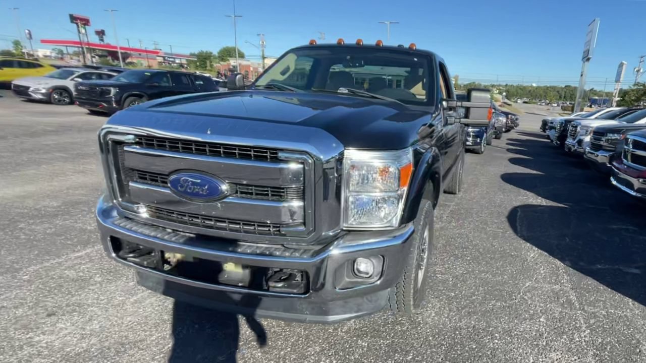 Used 2016 Ford F250 XLT w/ XLT Value Package AWD/4WD image 4