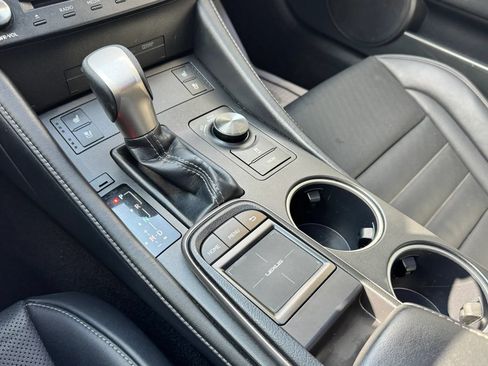 Used 2015 Lexus RC 350 AWD w/ Navigation System Package image 29