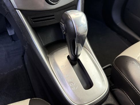 Used 2016 Chevrolet Trax LTZ image 17