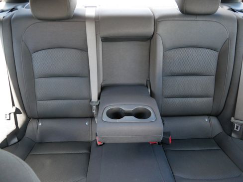 Used 2023 Chevrolet Malibu LT FWD image 13