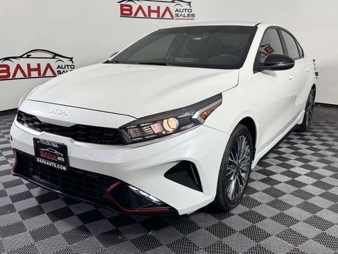 Used 2023 Kia Forte GT-Line FWD image 3