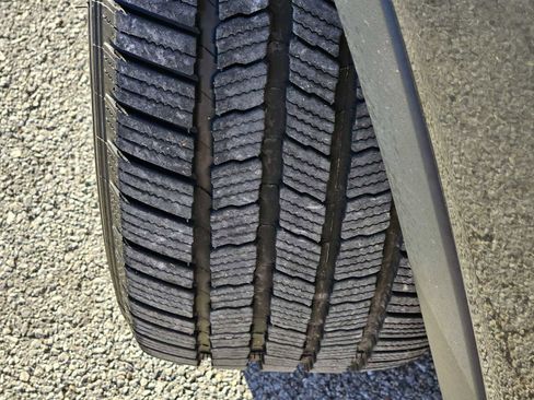 Used 2016 Ford Escape Titanium w/ Equipment Group 301A image 10