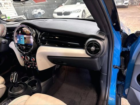 Used 2024 MINI Cooper S FWD image 18