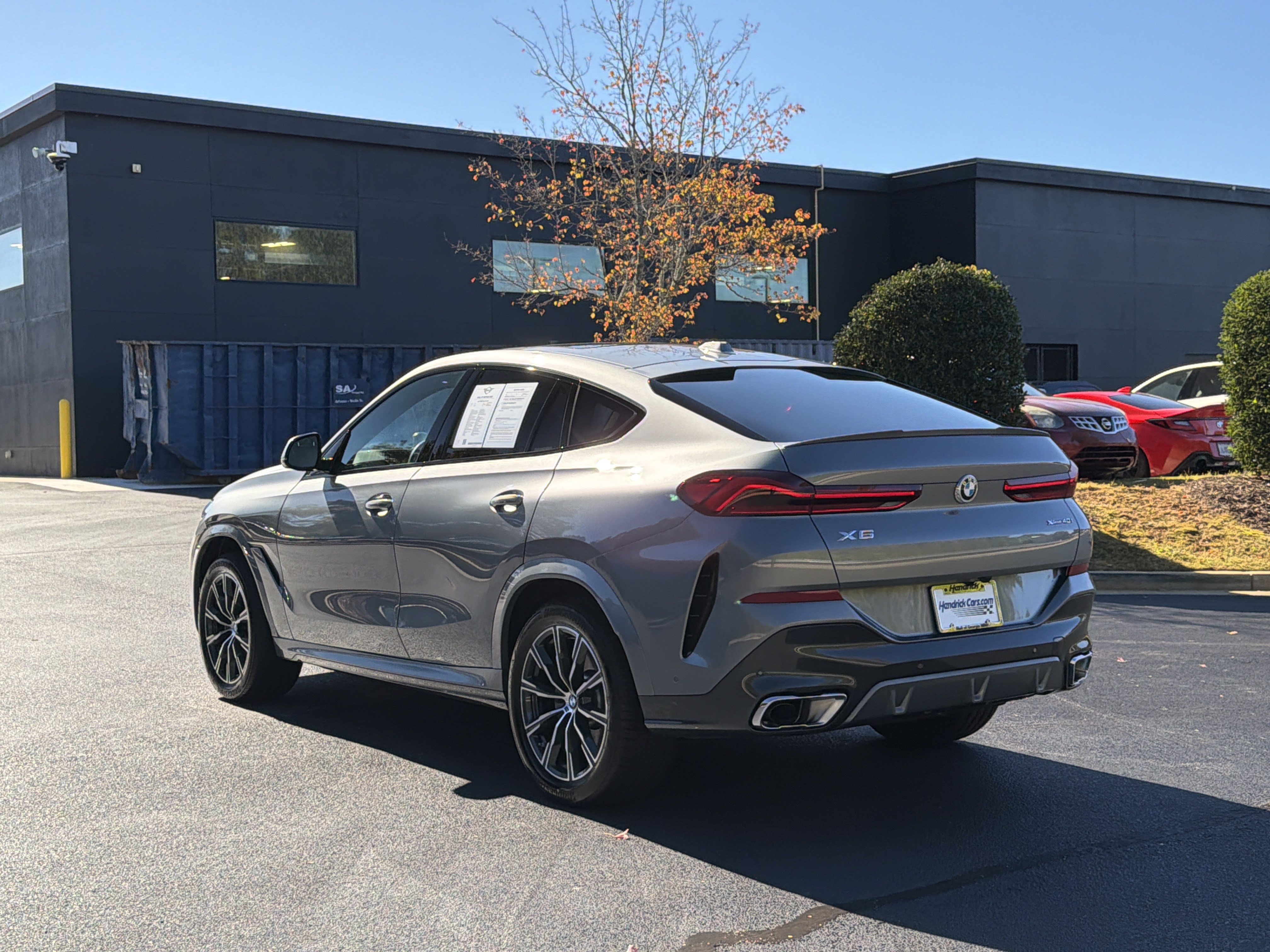 Used 2027 BMW X6 xDrive40i AWD/4WD image 16